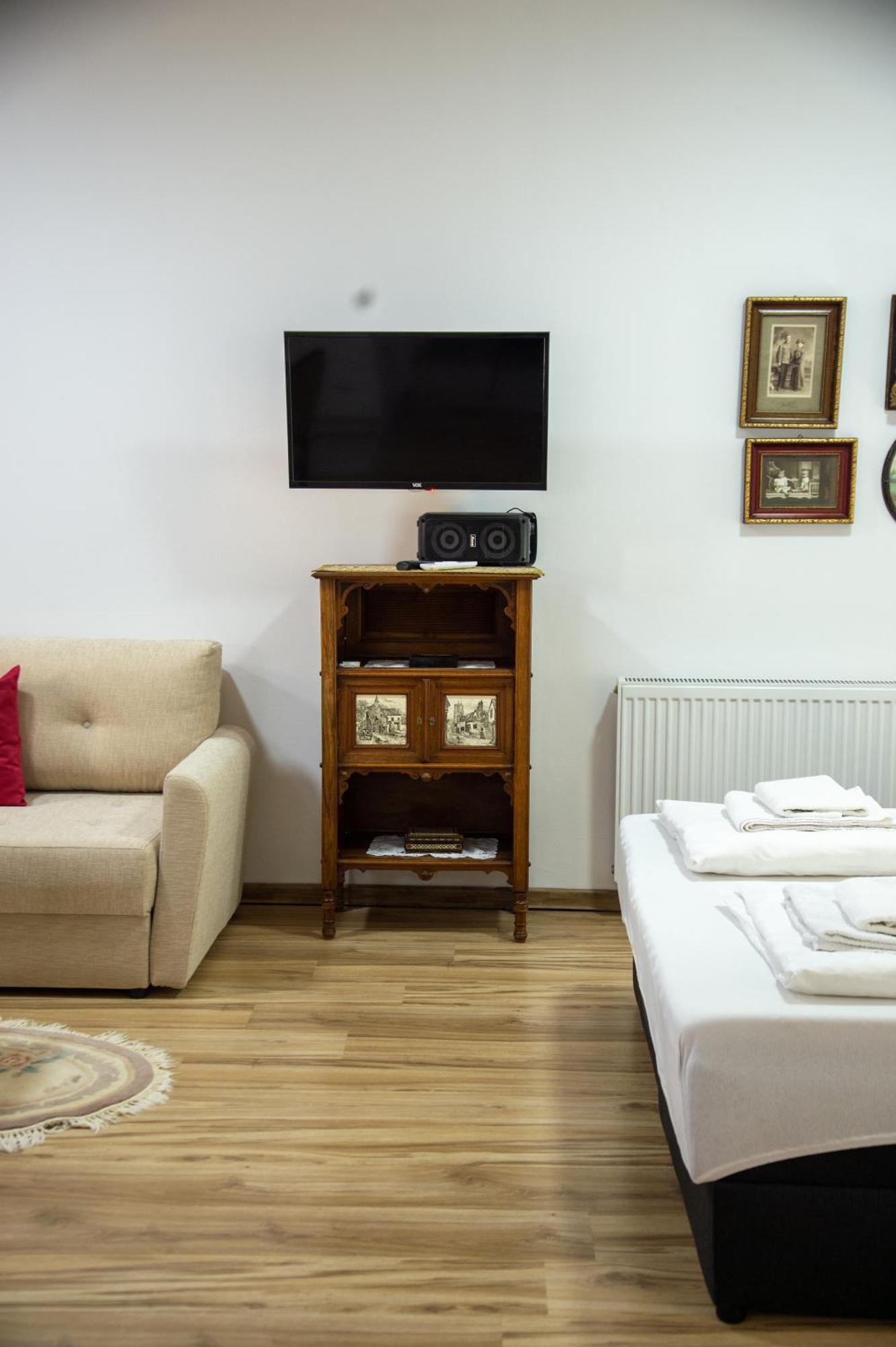 Apartman Centar سرمسكي كارلوفيتش المظهر الخارجي الصورة