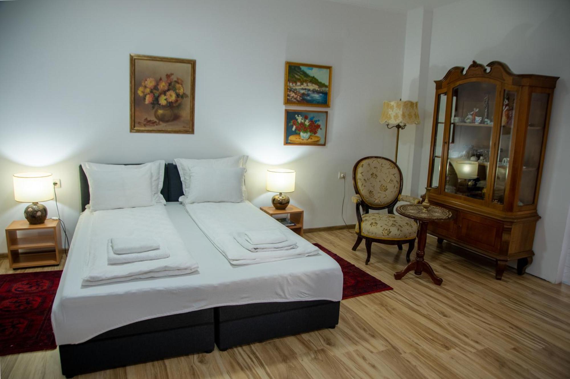 Apartman Centar سرمسكي كارلوفيتش المظهر الخارجي الصورة