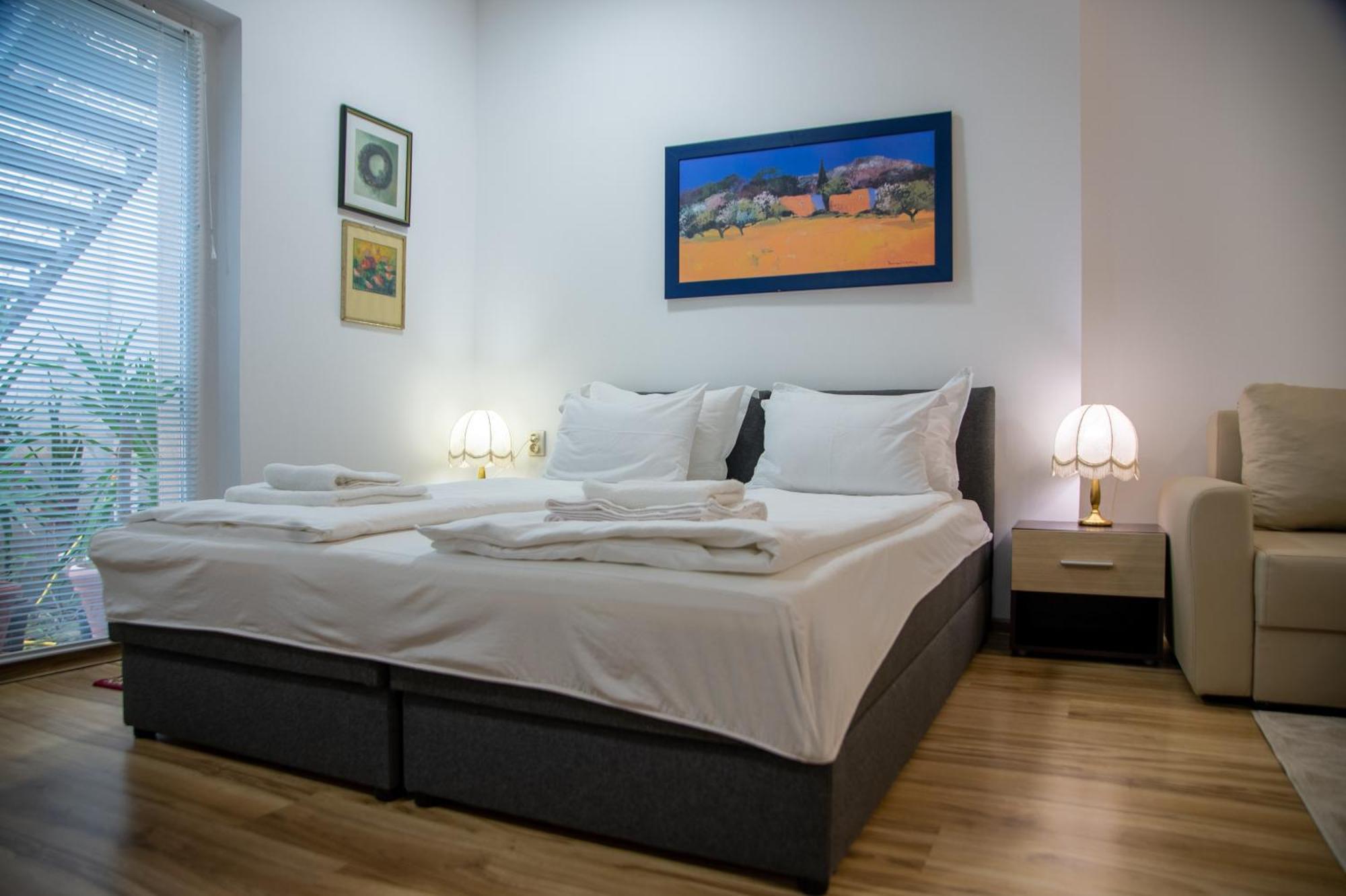 Apartman Centar سرمسكي كارلوفيتش المظهر الخارجي الصورة